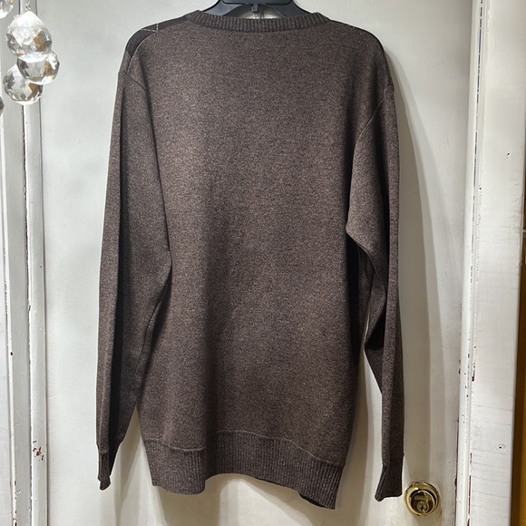 New mens sweater - Picture 3 of 4